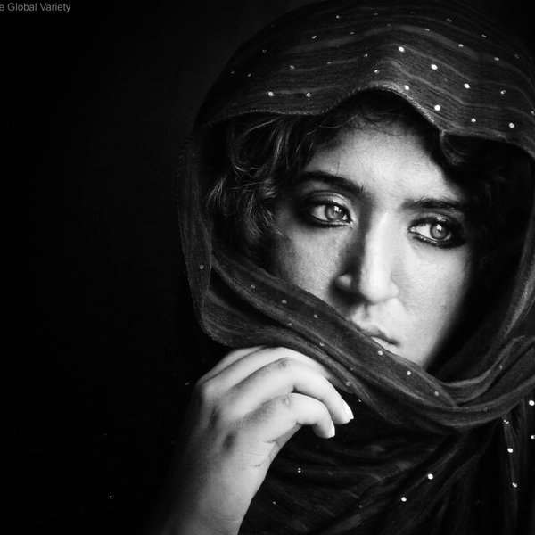http://muslimvillage.com/wp-content/uploads/2012/08/Muslim-Women-sad.jpg