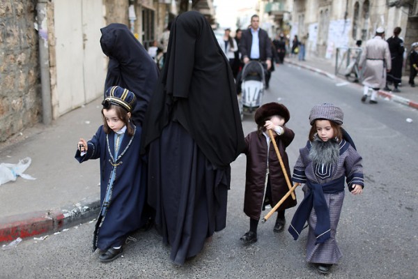 Когда оппоненту нечего возразить Jewish-women-in-niqab-600x400