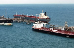 Oil_tankers-Al_Basrah_Oil_Terminal_ABOT