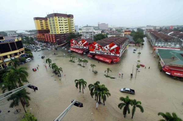 Over 13,000 evacuated after flooding hits northeast Malaysia