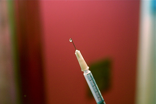 needle by stevendepolo / Creative Commons