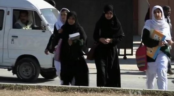 Pakistan Women Decry Lack of Safe Public Transport