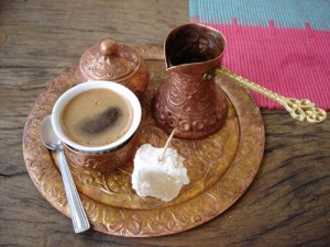 coffee-drinking-in-Yemen / Source: www.justfoodnow.com