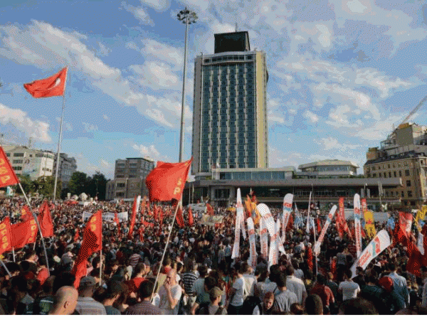 VOA in Turkey Outcome uncertain as protests continue
