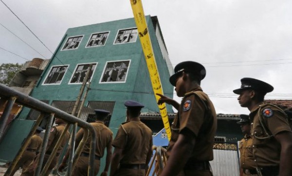 Buddhists Attack Sri Lankan Mosque, 12 Injured