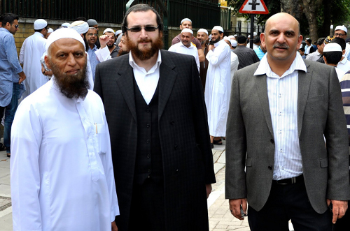 Shomrim cooperates with Muslims