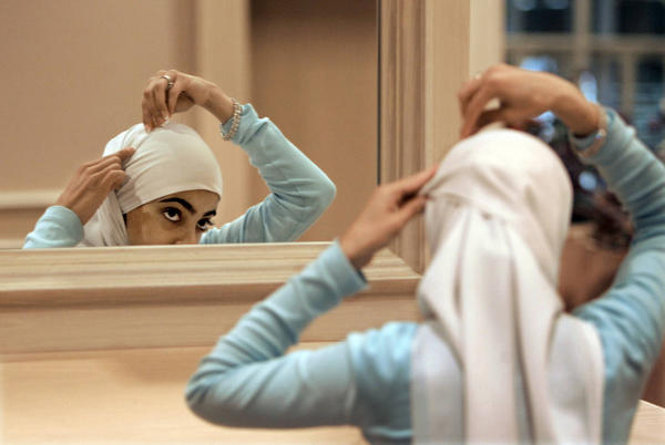 hijab-mirror