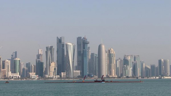 Report Saudi Arabia threatened to block Qatar by land and sea
