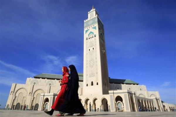 morocco-mosque-wom
