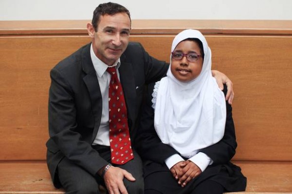 Pupil salutes 'kind' teacher who gave her one of his kidneys