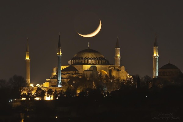 mosque-night