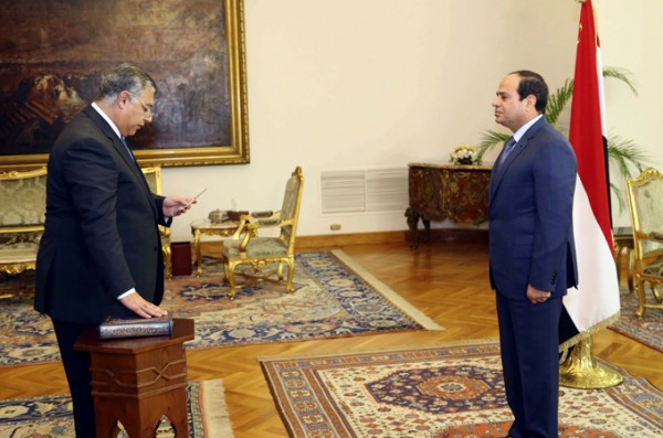 Egypt's Sisi replaces intelligence chief