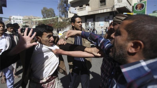 Yemen's Houthis violently disperse Sanaa protest