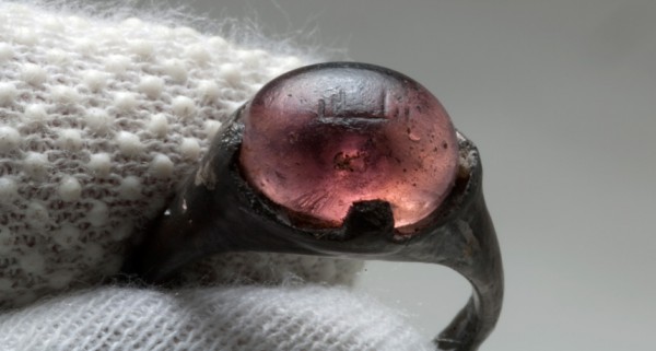 Ring brings ancient Viking, Islamic civilizations closer together
