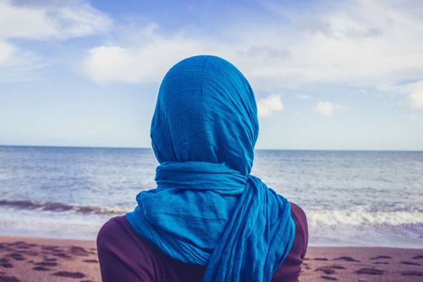hijab-ocean