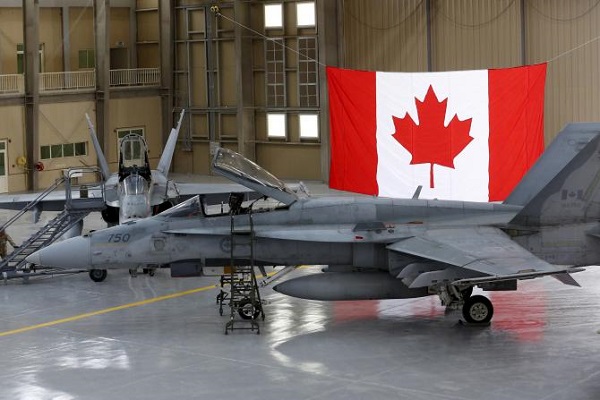 canadian-f-18-jet-hangar